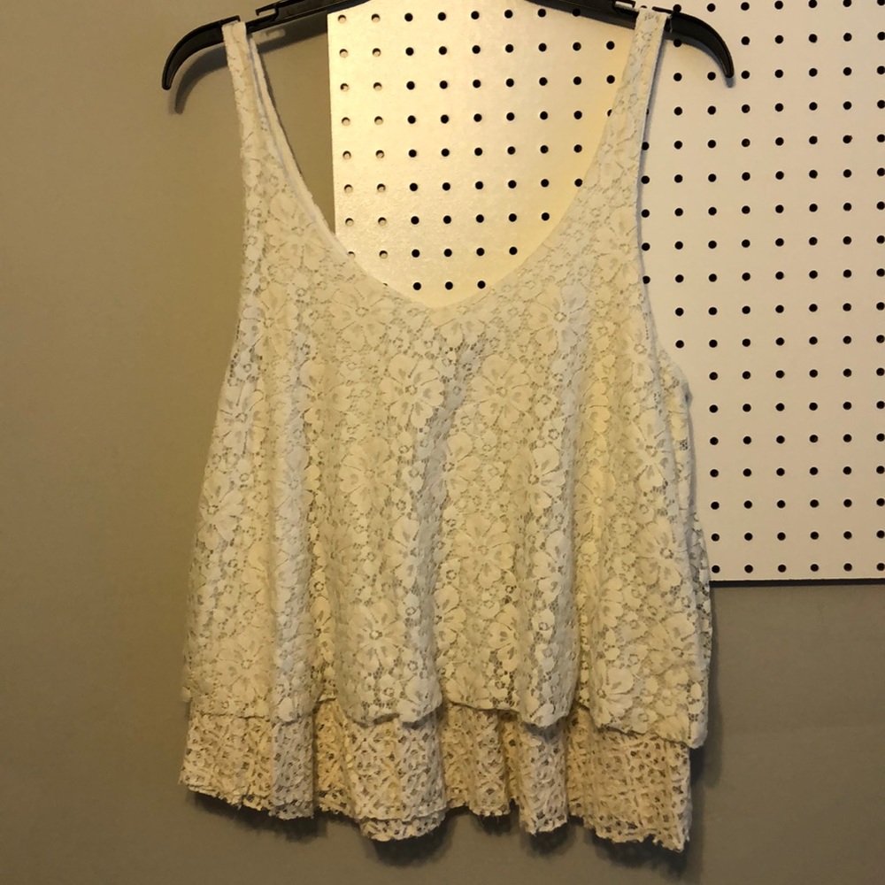 Floral lace tank top